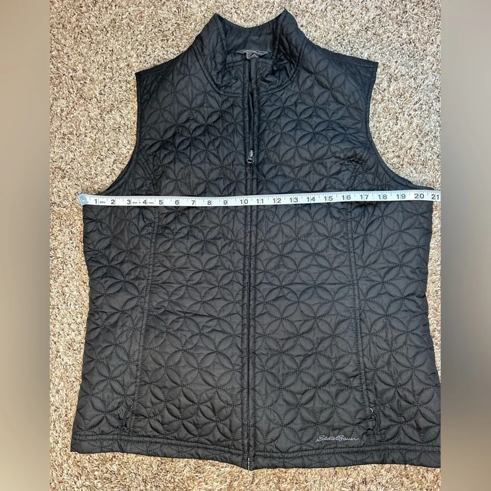 Eddie Bauer Quilted Vest Women’s Large Black Lightweight Zip‎ Up